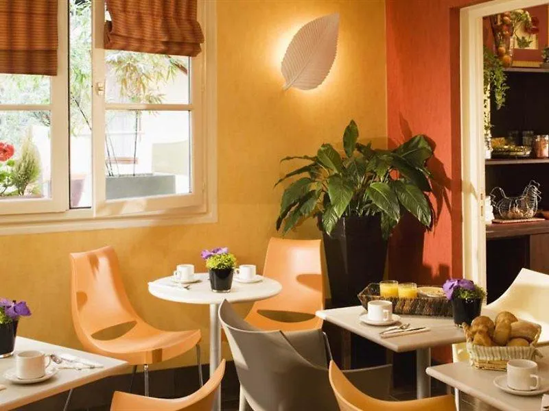 Ibis Styles Eiffel Cambronne Parigi
