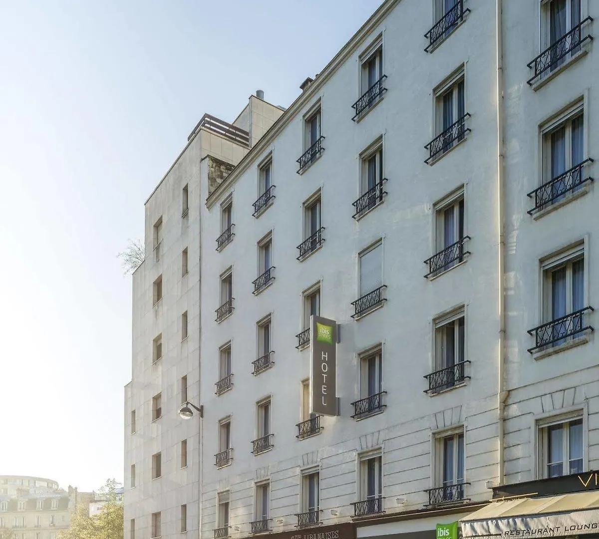 Hotel Ibis Styles Eiffel Cambronne 3*